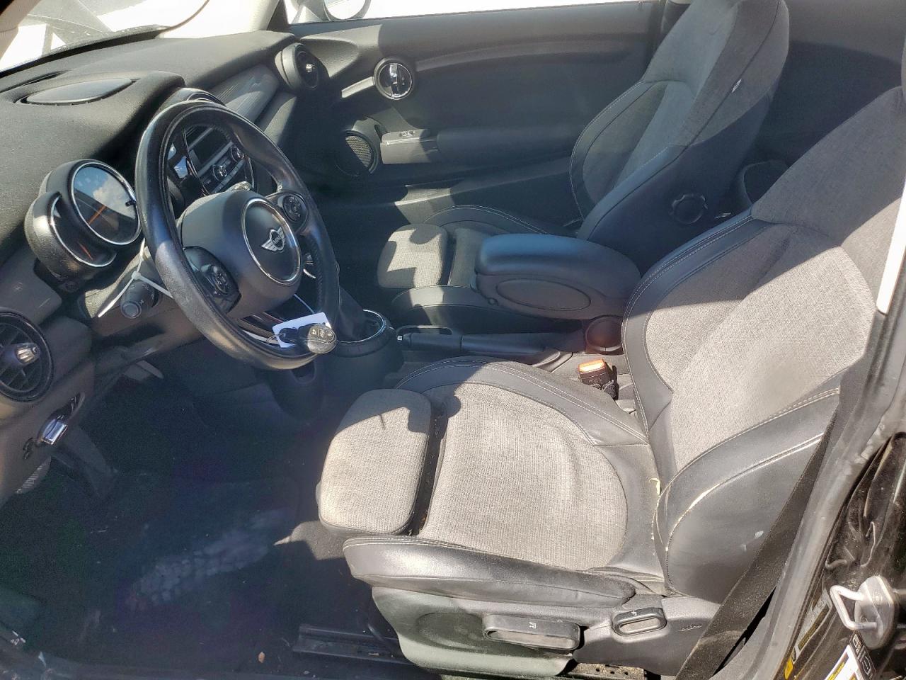 2015 Mini Cooper VIN: WMWXM5C53FT938750 Lot: 85672865