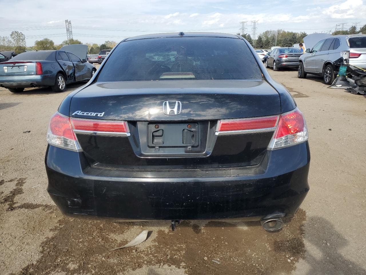 2011 Honda Accord Exl VIN: 1HGCP2F88BA017872 Lot: 84425175
