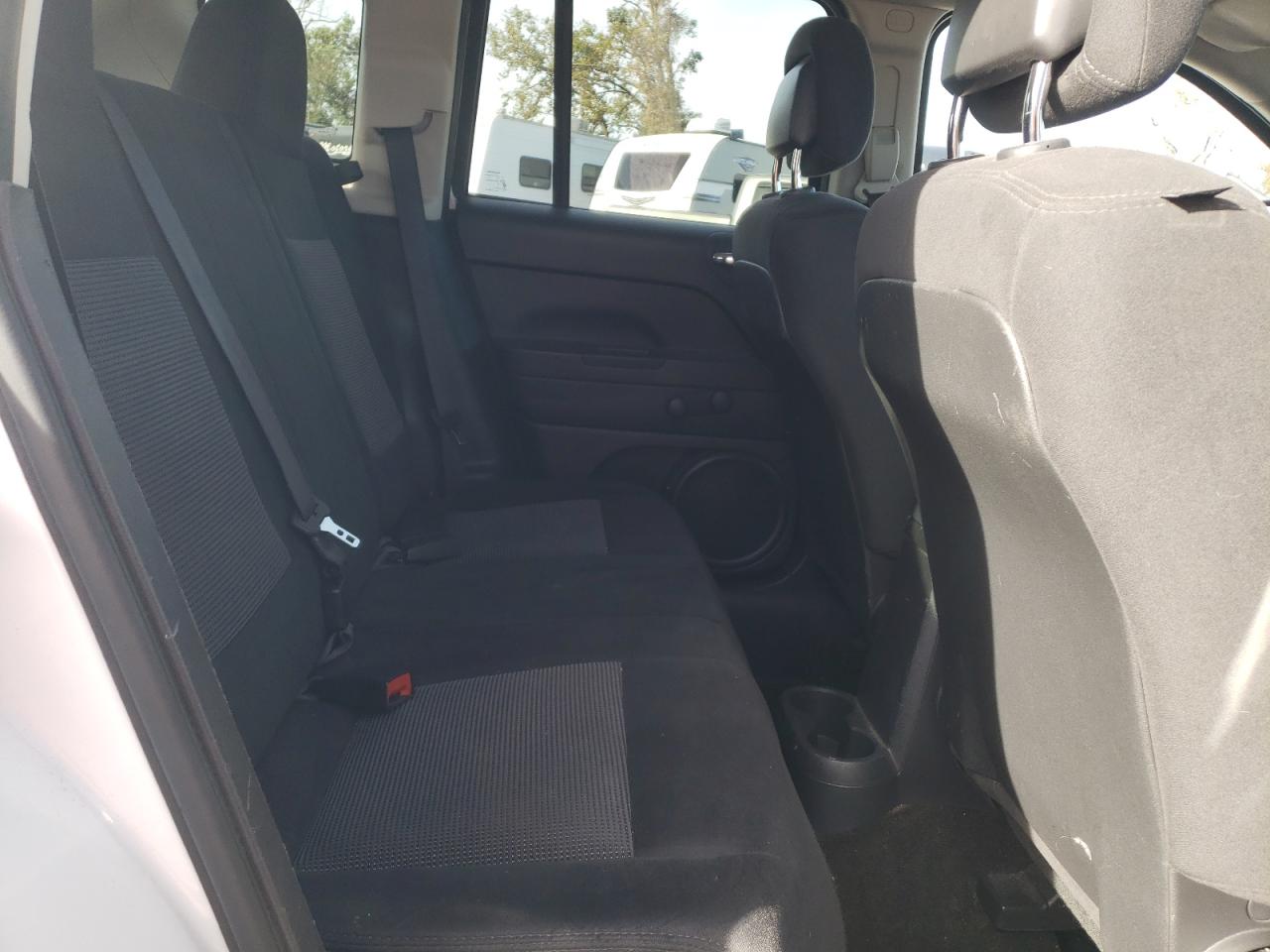 2014 Jeep Compass Sport VIN: 1C4NJCBB4ED642689 Lot: 90633625