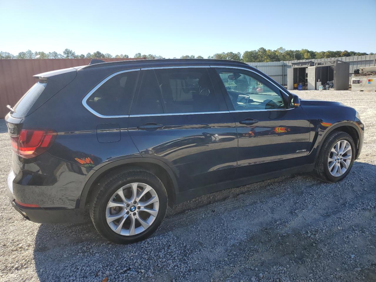 Фото: 5UXKR0C57G0P31202