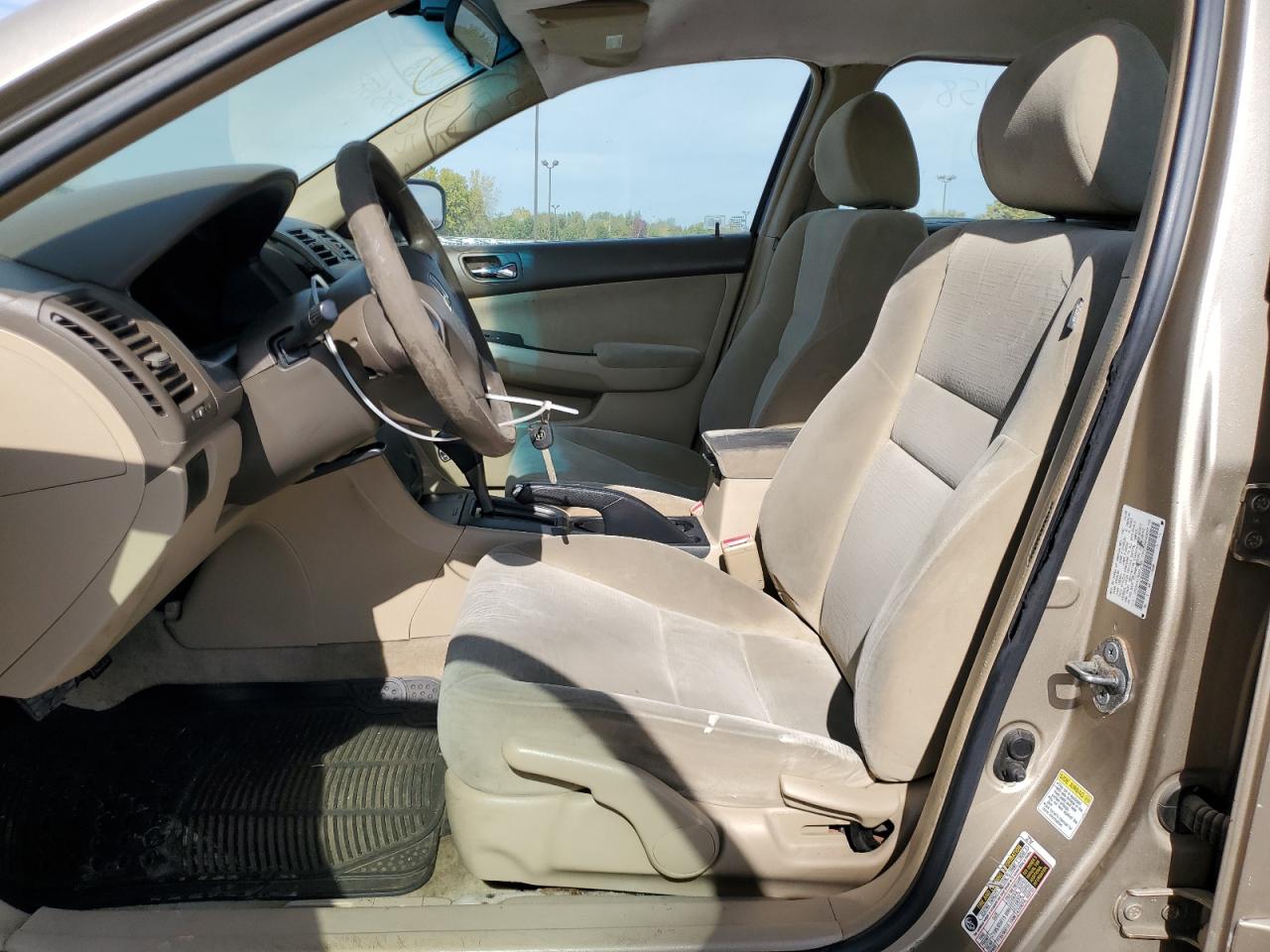 2006 Honda Accord Value VIN: 1HGCM56176A055158 Lot: 85191325