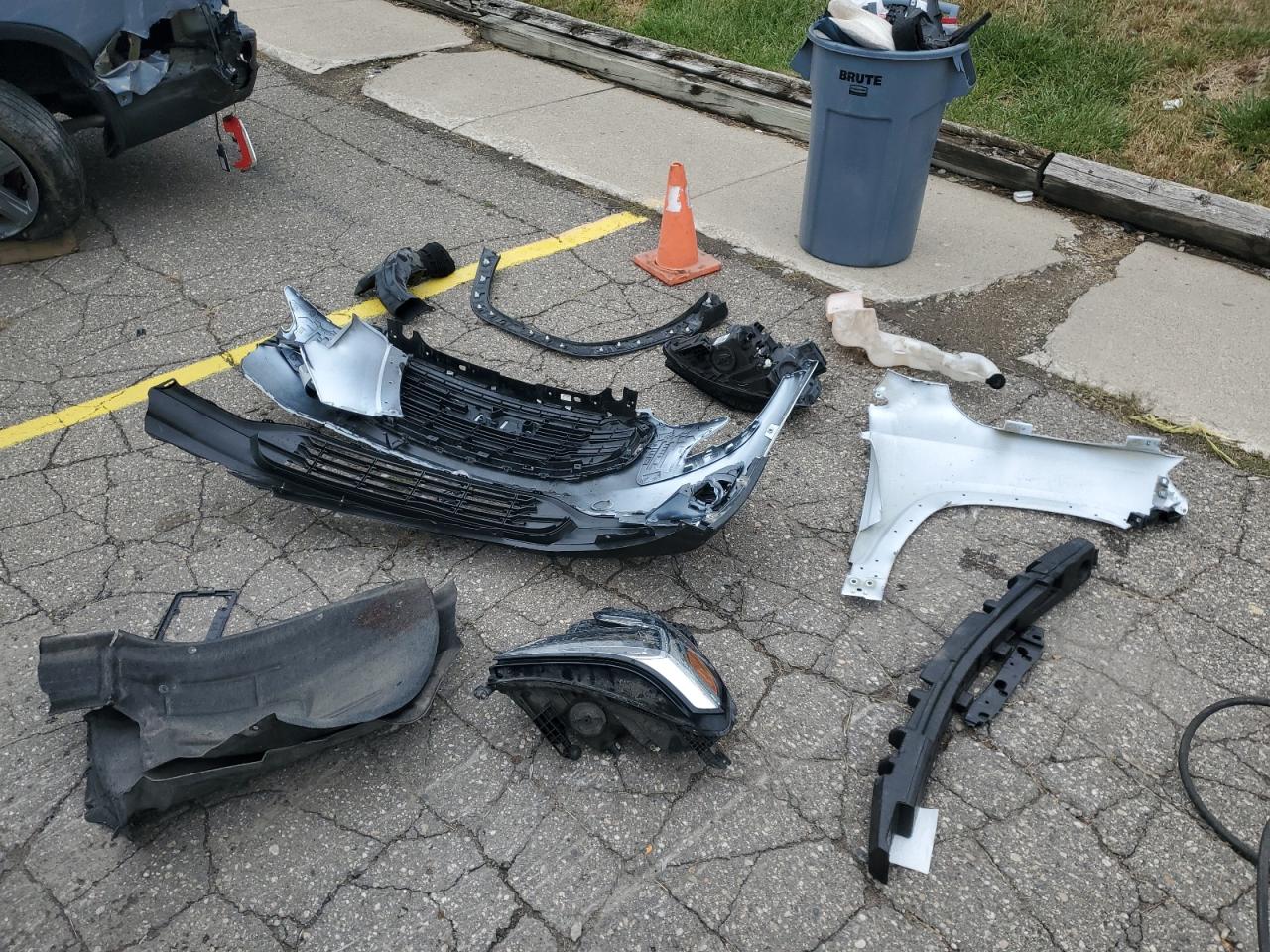 2020 GMC Terrain Sle VIN: 3GKALMEV8LL127999 Lot: 89667545