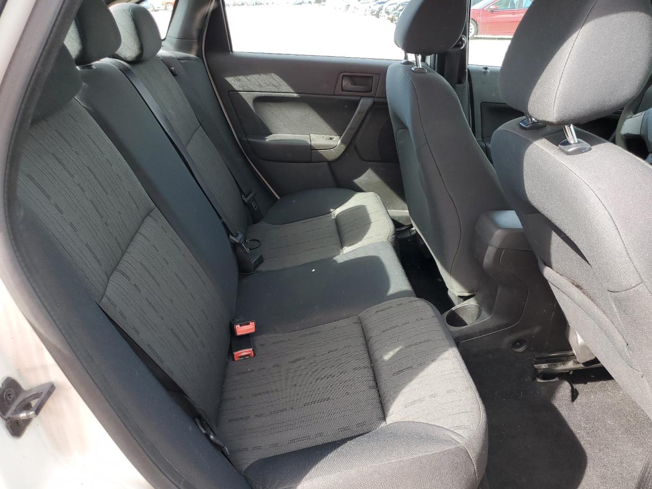 2010 Ford Focus Se VIN: 1FAHP3FN6AW114009 Lot: 85666705