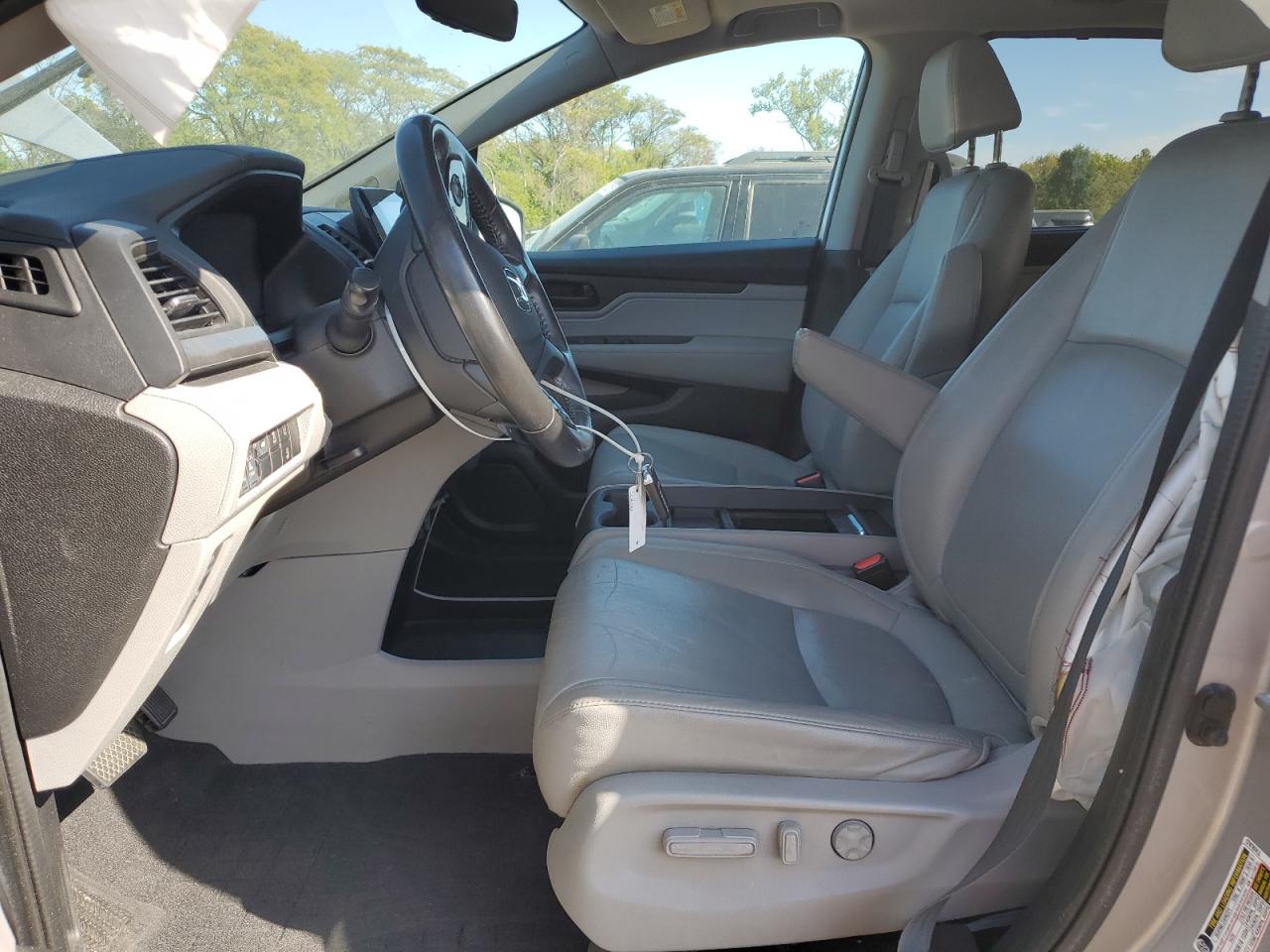 2018 Honda Odyssey Exl VIN: 5FNRL6H70JB100802 Lot: 86161925