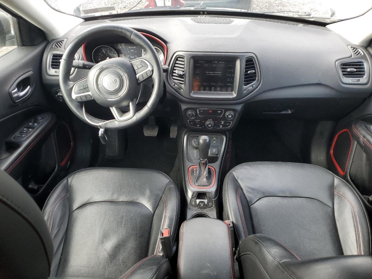 2018 Jeep Compass Trailhawk VIN: 3C4NJDDB9JT402576 Lot: 87243675