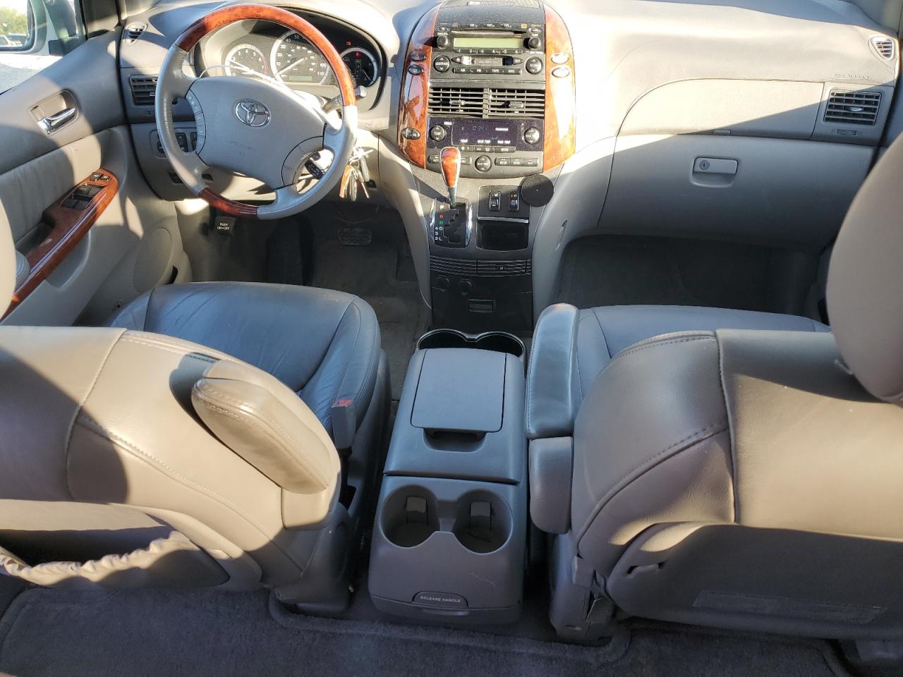 2004 Toyota Sienna Xle VIN: 5TDZA22C64S102641 Lot: 85000295