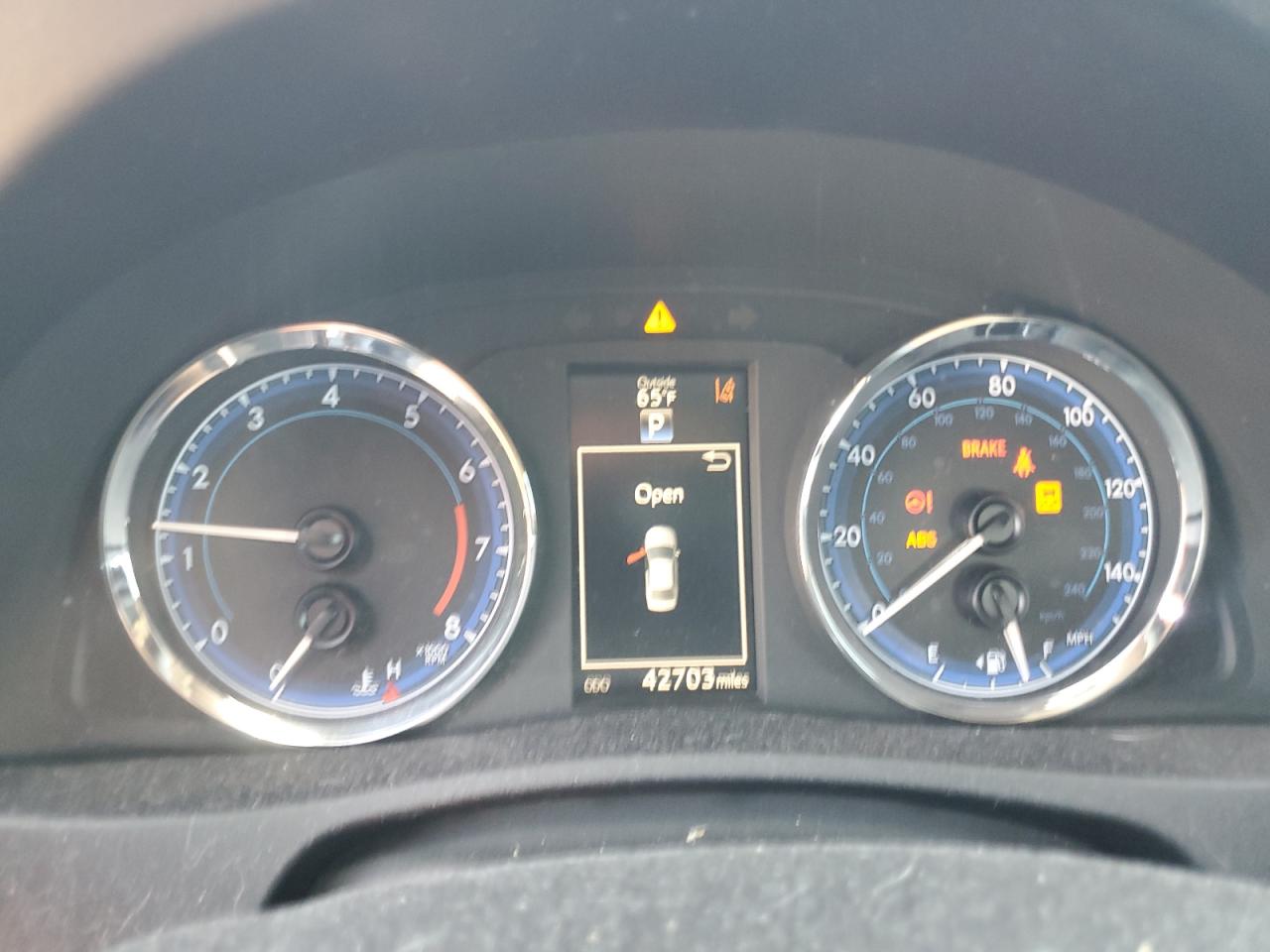 2018 Toyota Corolla L VIN: 2T1BURHE0JC975073 Lot: 85899855