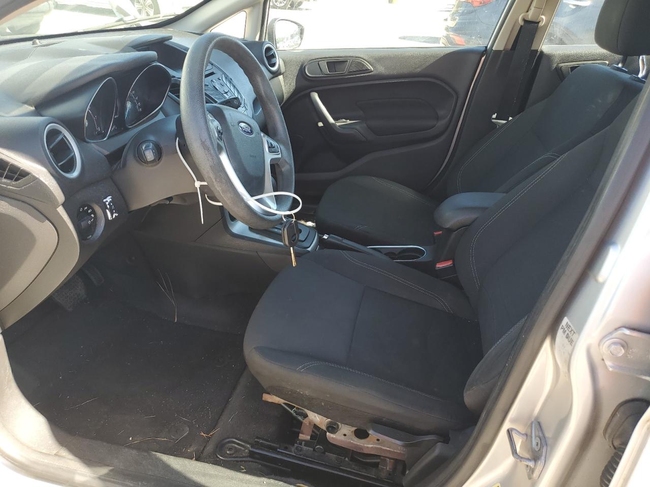 2019 Ford Fiesta Se VIN: 3FADP4BJ8KM156478 Lot: 86096095