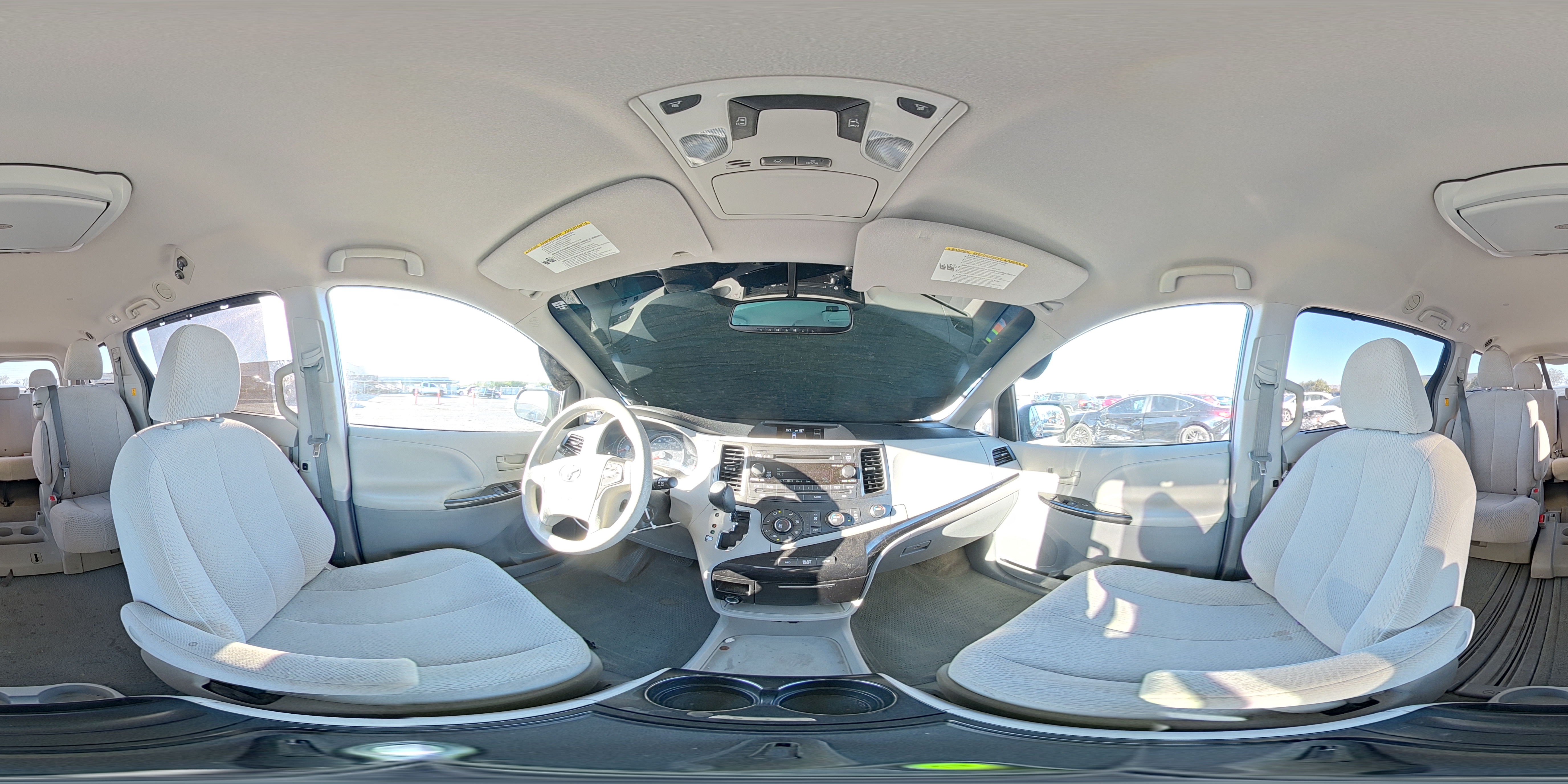 2012 Toyota Sienna Le VIN: 5TDKK3DC8CS221923 Lot: 85690445