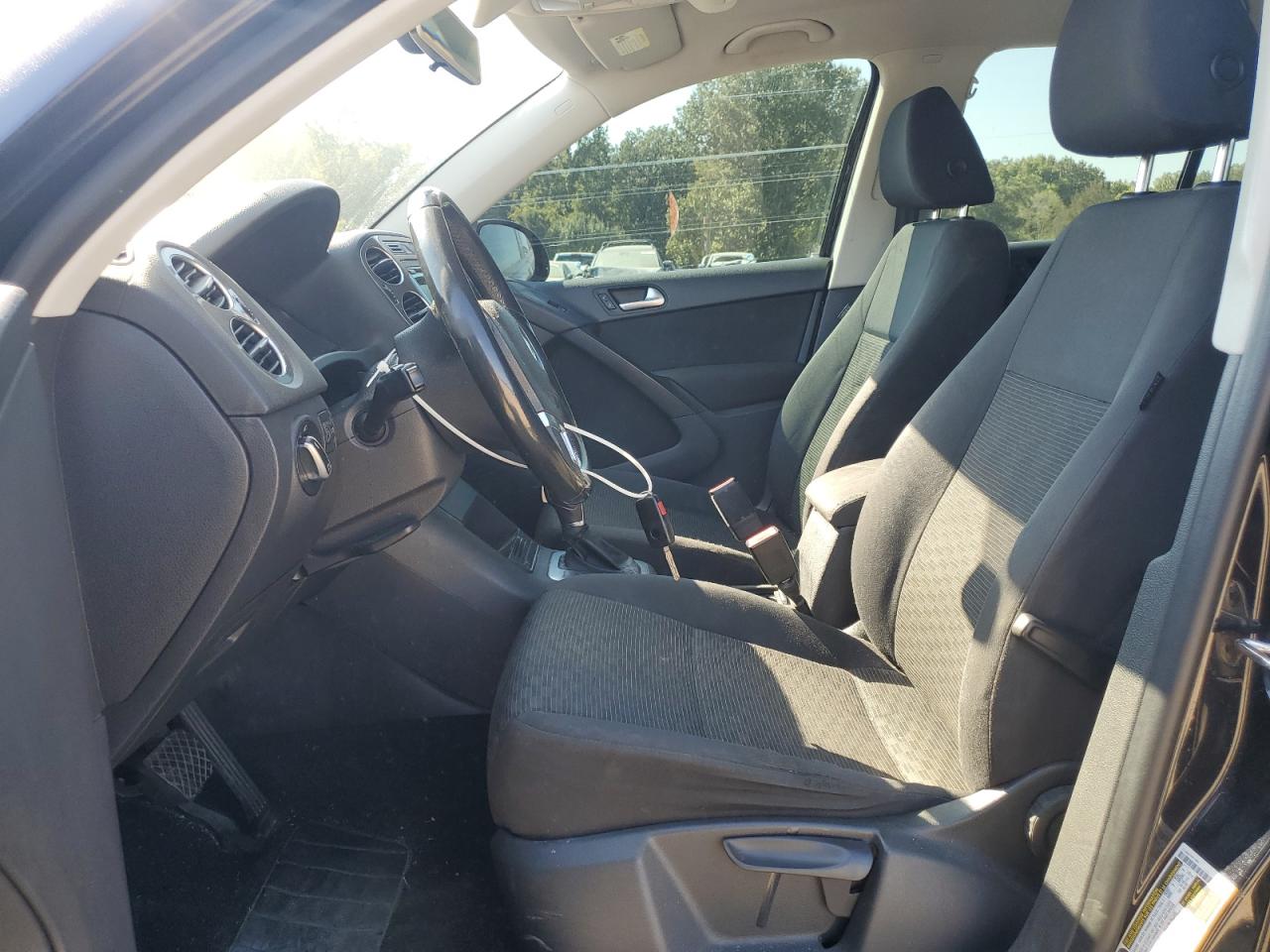 2013 Volkswagen Tiguan S VIN: WVGBV3AX4DW613356 Lot: 85730395