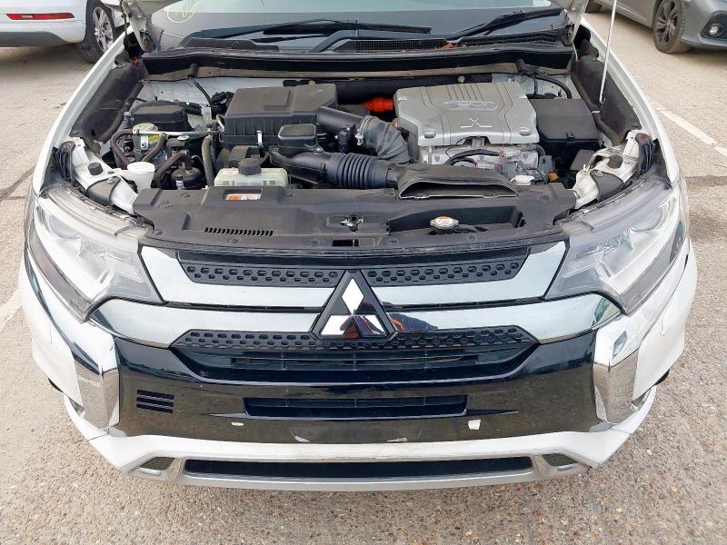 2018 MITSUBISHI OUTLANDER 2.4 PHEV JURO 5DR AUTO