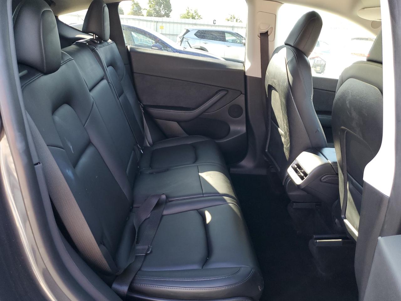 2021 Tesla Model Y VIN: 5YJYGAEE0MF249186 Lot: 87294225