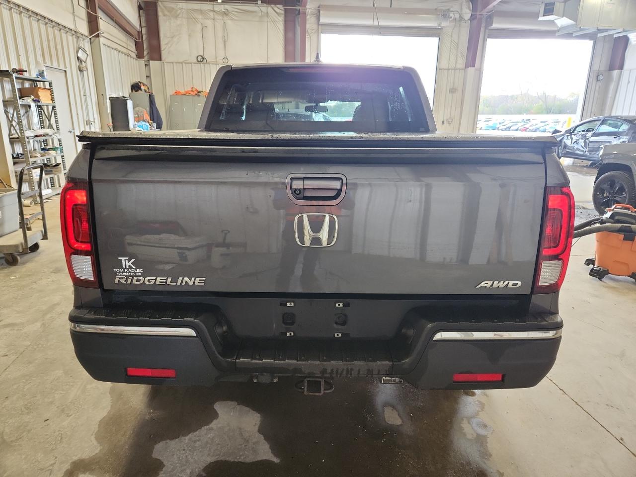 2017 Honda Ridgeline Rtl VIN: 5FPYK3F64HB024056 Lot: 89803505