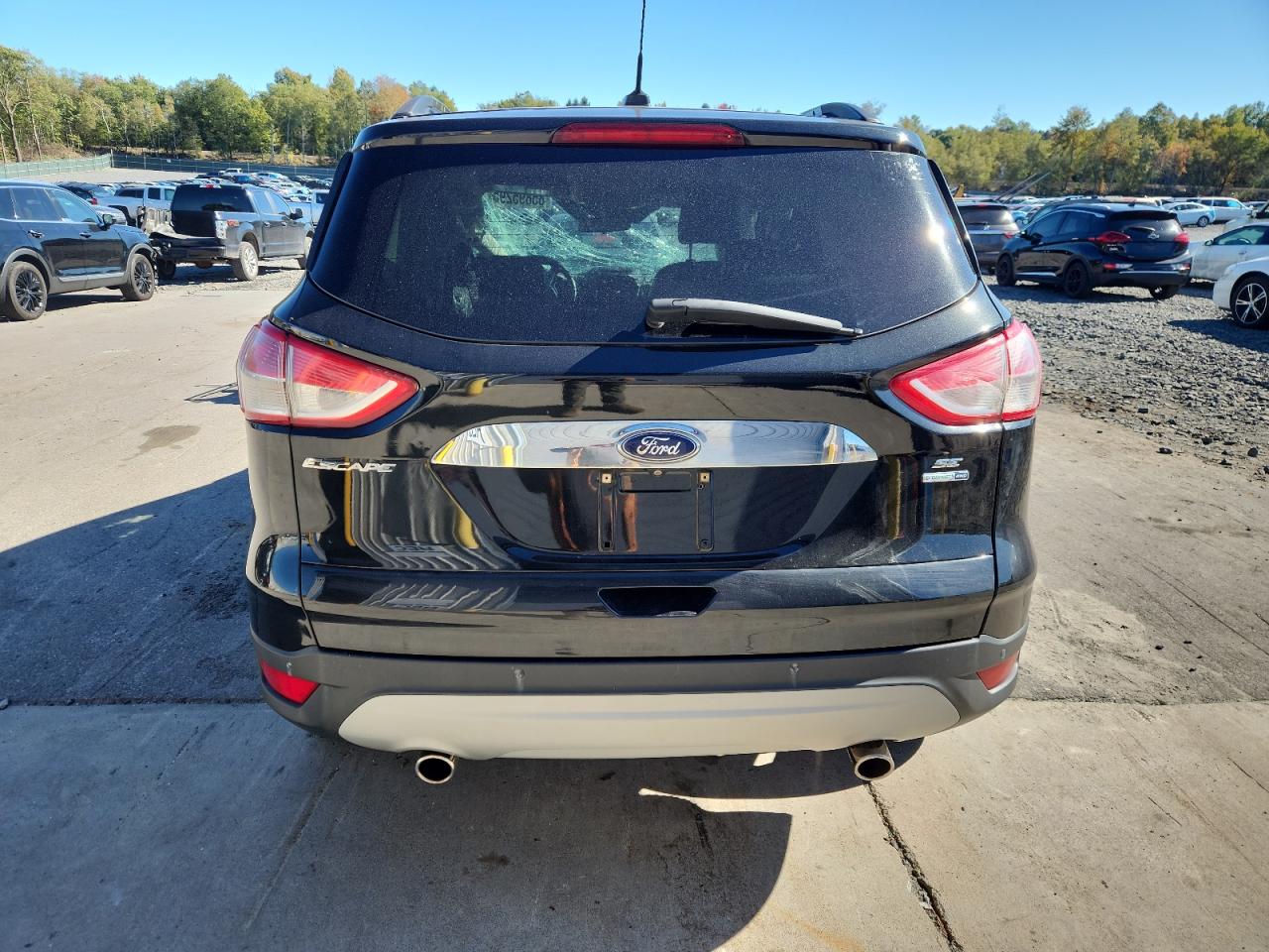 2015 Ford Escape Se VIN: 1FMCU9GX2FUA02600 Lot: 85895295