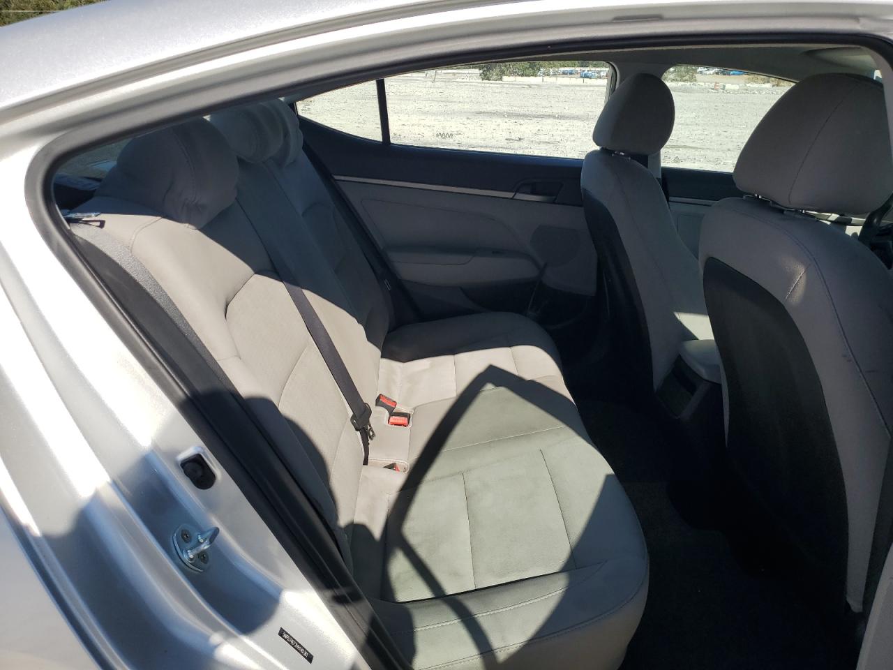 2017 Hyundai Elantra Se VIN: 5NPD74LF2HH140361 Lot: 85538165