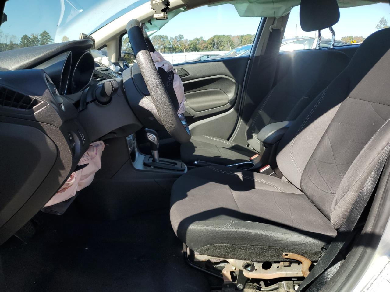 2017 Ford Fiesta Se VIN: 3FADP4EJ4HM139925 Lot: 87005755