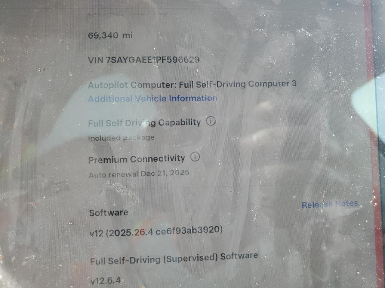 2023 Tesla Model Y VIN: 7SAYGAEE1PF596629 Lot: 84890935