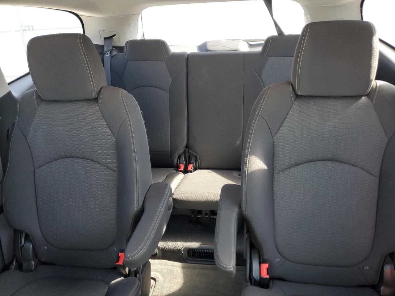 2015 Chevrolet Traverse Lt VIN: 1GNKRGKD4FJ244204 Lot: 82188905