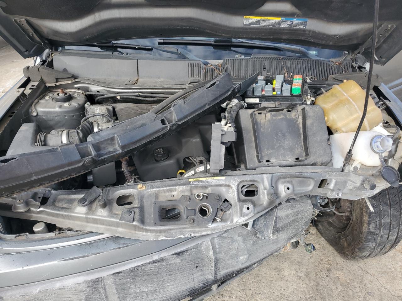 2006 Chevrolet Equinox Ls VIN: 2CNDL13F666148275 Lot: 84600265