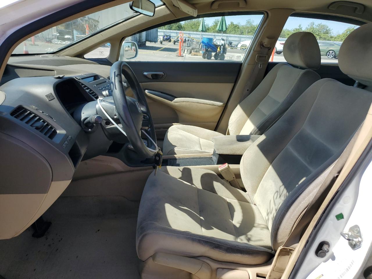 2007 Honda Civic Lx VIN: 1HGFA16547L064679 Lot: 84071245