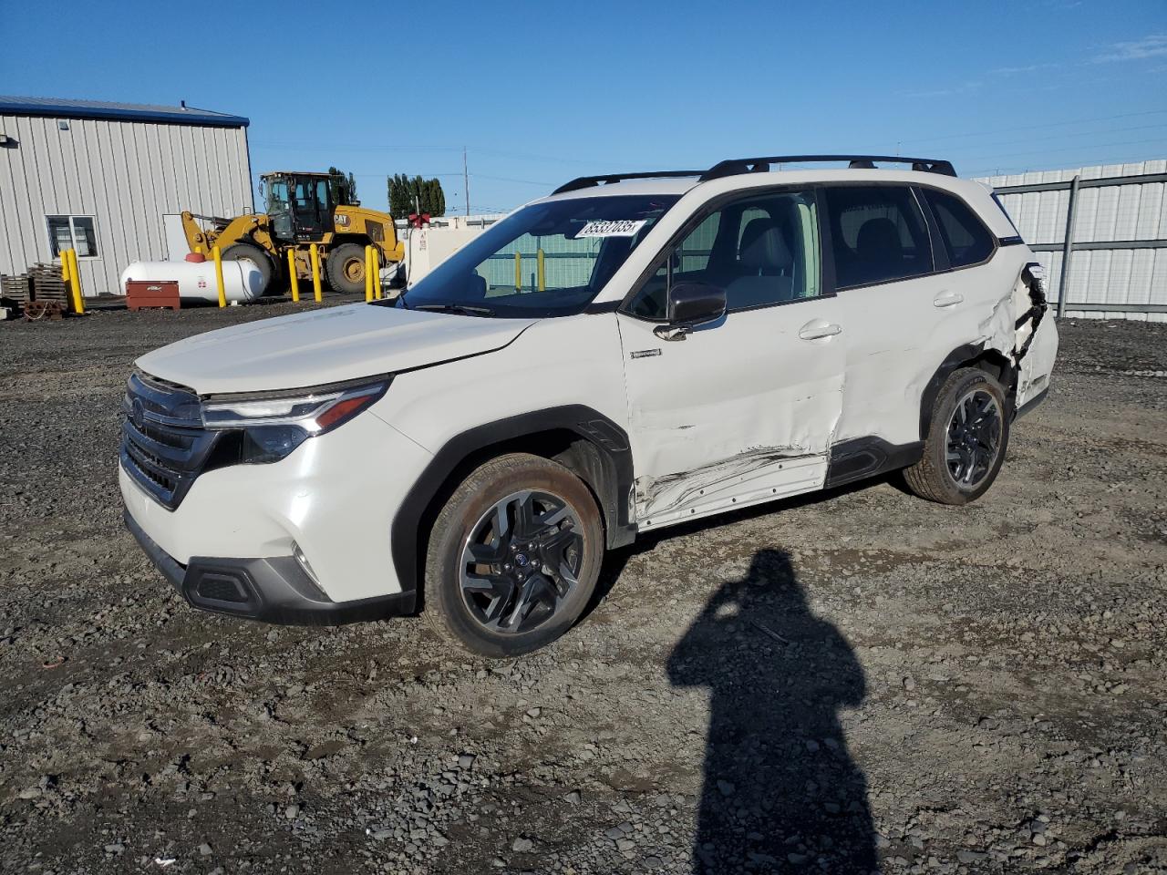 2025 Subaru Forester Limited white null hybrid JF2SLSRD3SH404241 photo #1