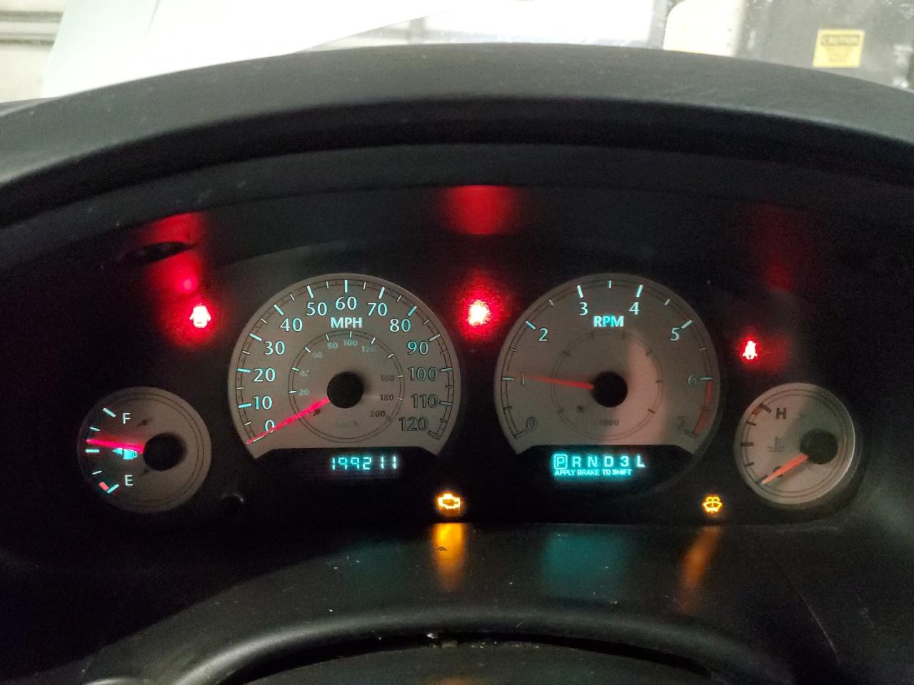 2005 Chrysler Town & Country Lx VIN: 2C4GP44R35R120110 Lot: 86116965