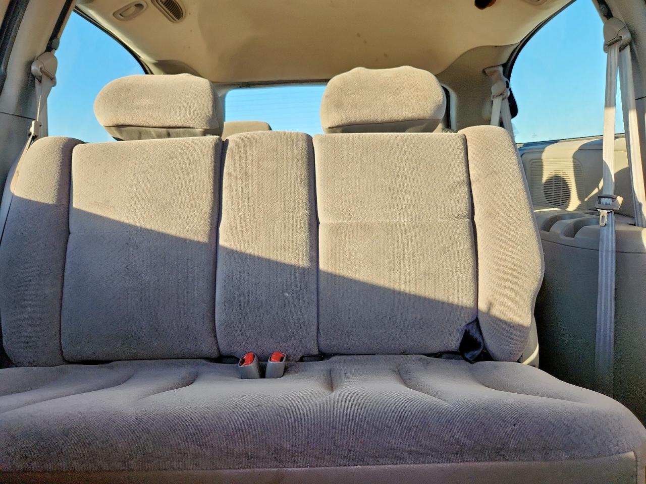 2002 Dodge Grand Caravan Sport VIN: 2B4GP44342R764980 Lot: 90922925