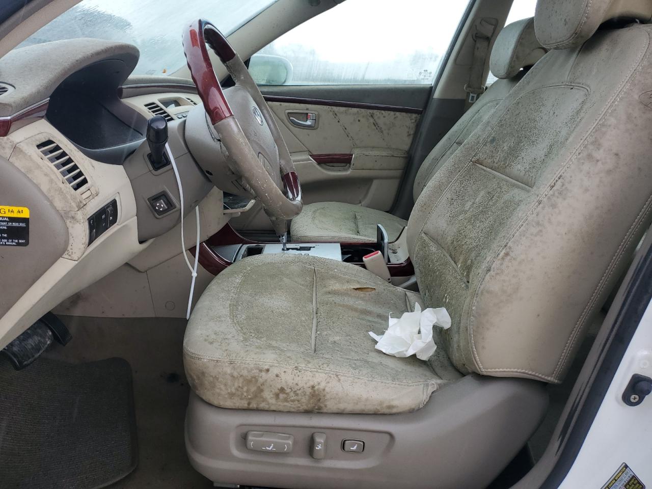 2008 Hyundai Azera Se VIN: KMHFC46F88A306613 Lot: 87198545