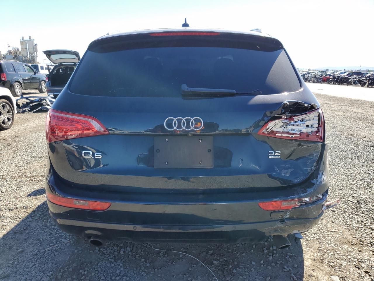 2010 Audi Q5 Premium Plus VIN: WA1LKAFP2AA036747 Lot: 87418435