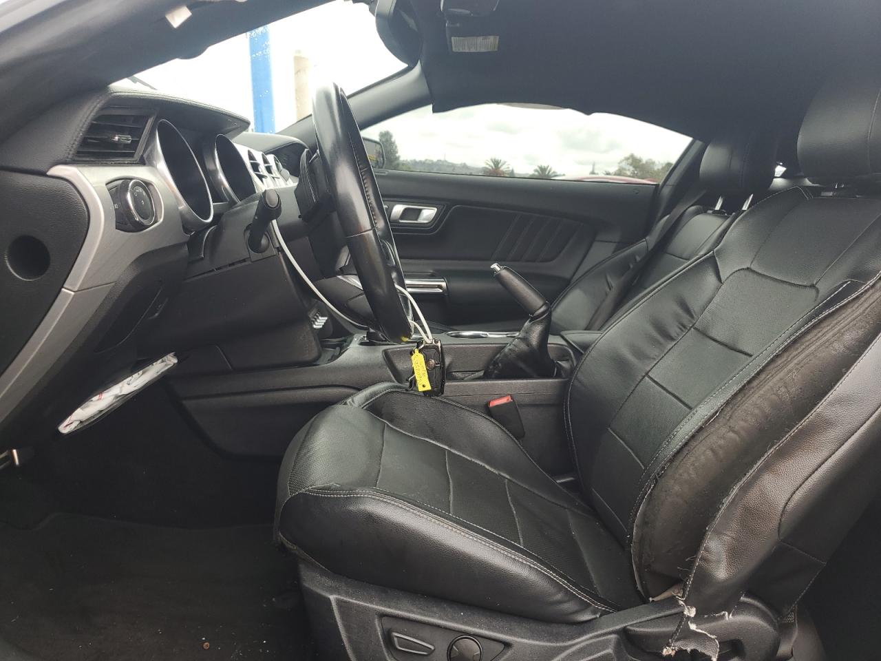 2020 Ford Mustang VIN: 1FA6P8TH0L5120416 Lot: 82520945