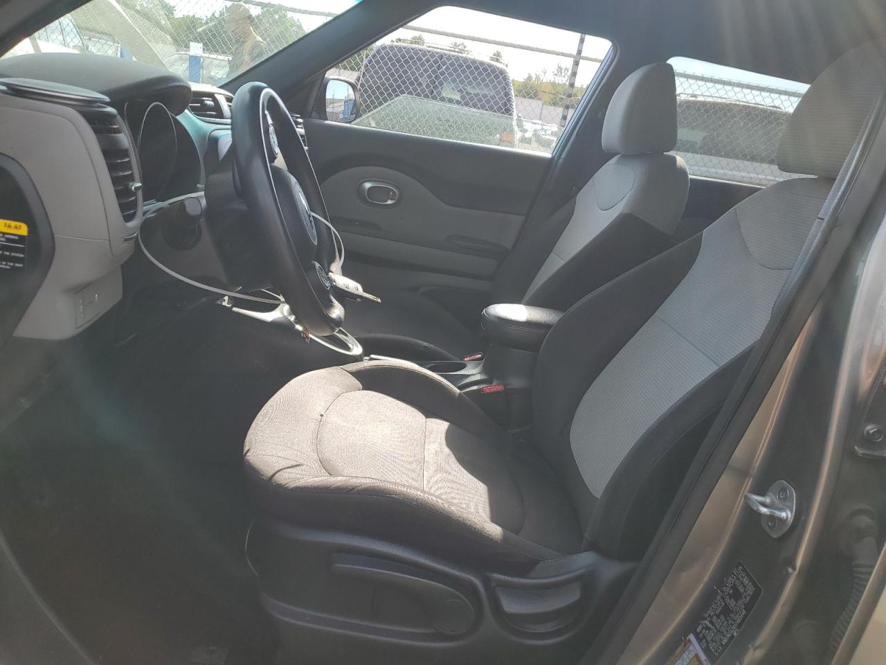 2017 Kia Soul VIN: KNDJN2A24H7465448 Lot: 82305345