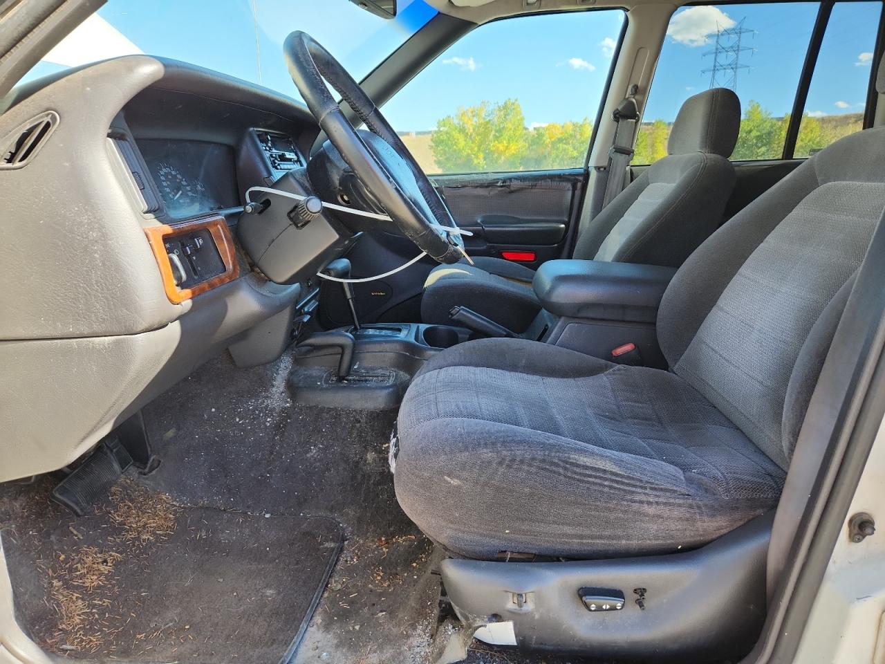 1996 Jeep Grand Cherokee Laredo VIN: 1J4GZ58YXTC271575 Lot: 85196395