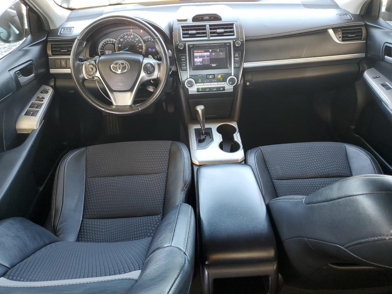 2014 Toyota Camry L VIN: 4T1BF1FK5EU386240 Lot: 82146765