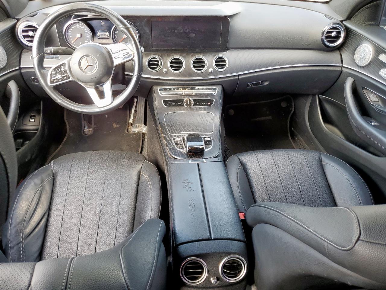 2019 Mercedes-Benz E 300 VIN: WDDZF4JB2KA681570 Lot: 85543505