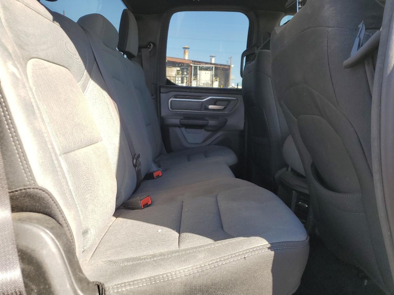 2022 Ram 1500 Big Horn/Lone Star VIN: 1C6RREBG6NN272770 Lot: 92933005