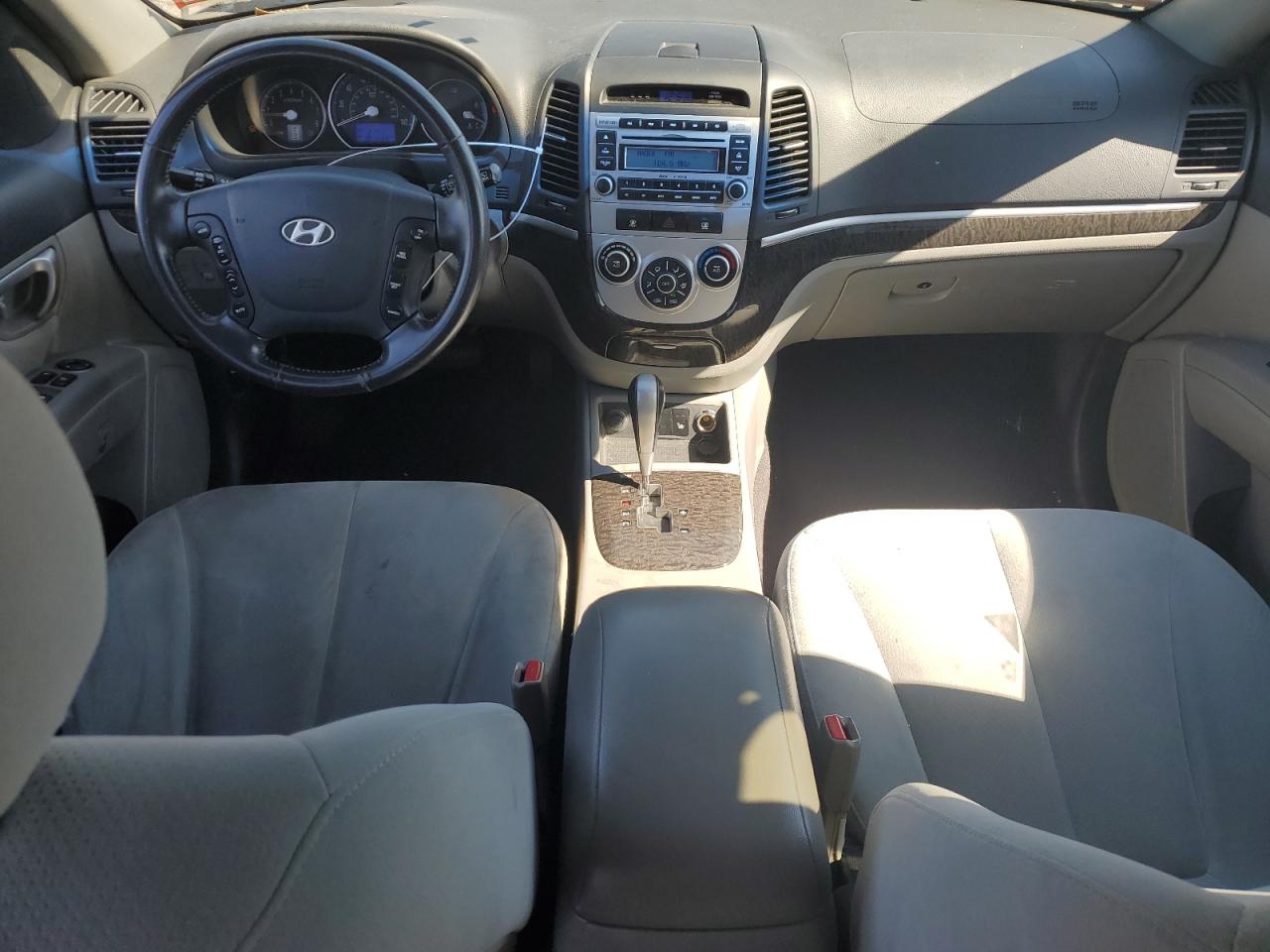 2008 Hyundai Santa Fe Gls VIN: 5NMSG73D88H203192 Lot: 81937945