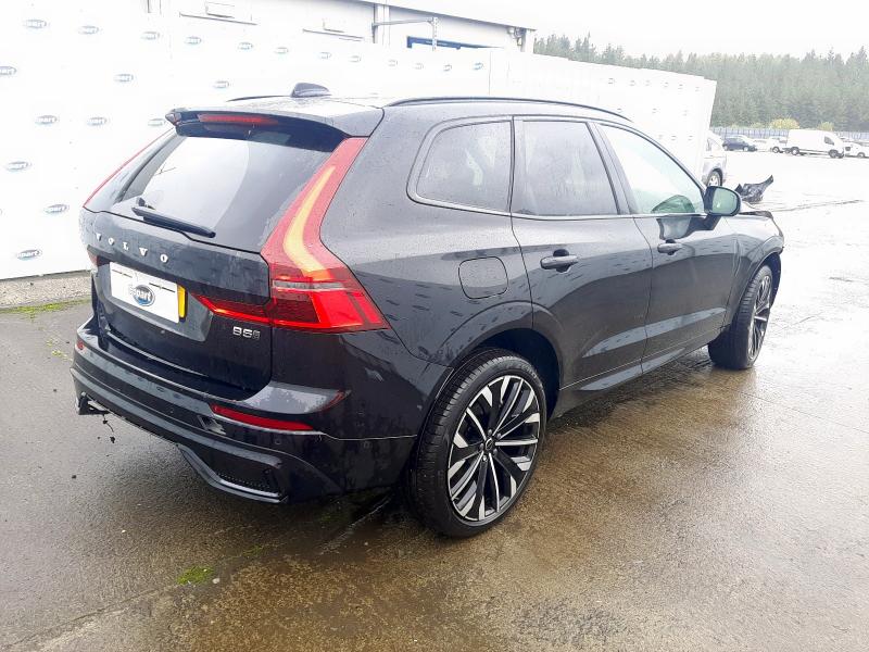 2025 VOLVO XC60 2.0 B5P ULTRA DARK 5DR AWD GEARTRONIC