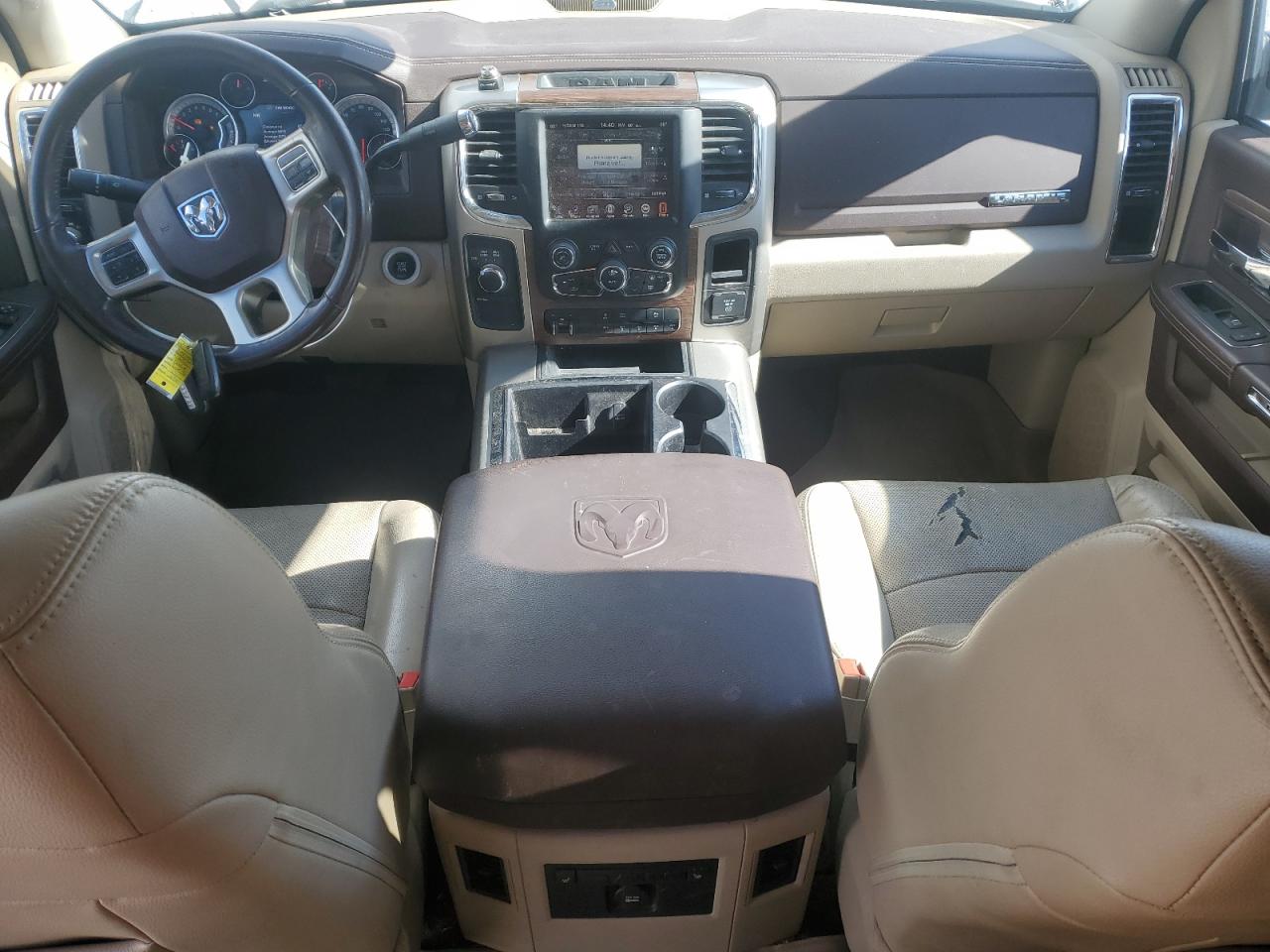 2015 Ram 2500 Laramie VIN: 3C6UR5FJ8FG693254 Lot: 82234855