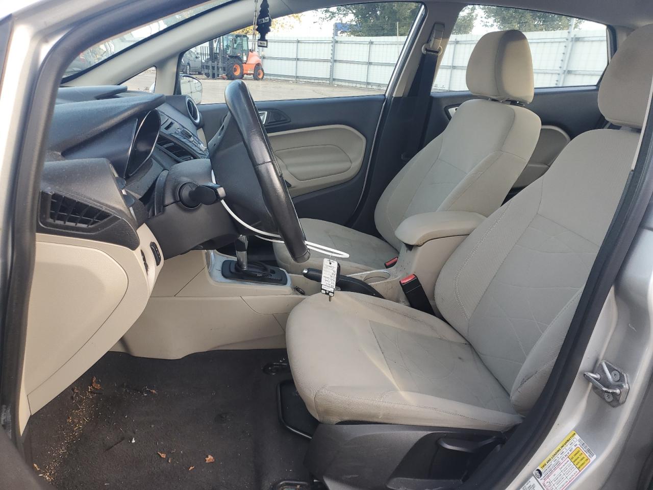 2015 Ford Fiesta Se VIN: 3FADP4BJ8FM178857 Lot: 89898045