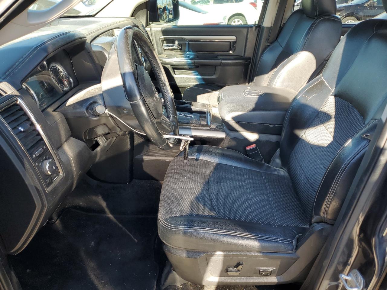 2013 Ram 1500 Sport VIN: 1C6RR6MT4DS700142 Lot: 82593205