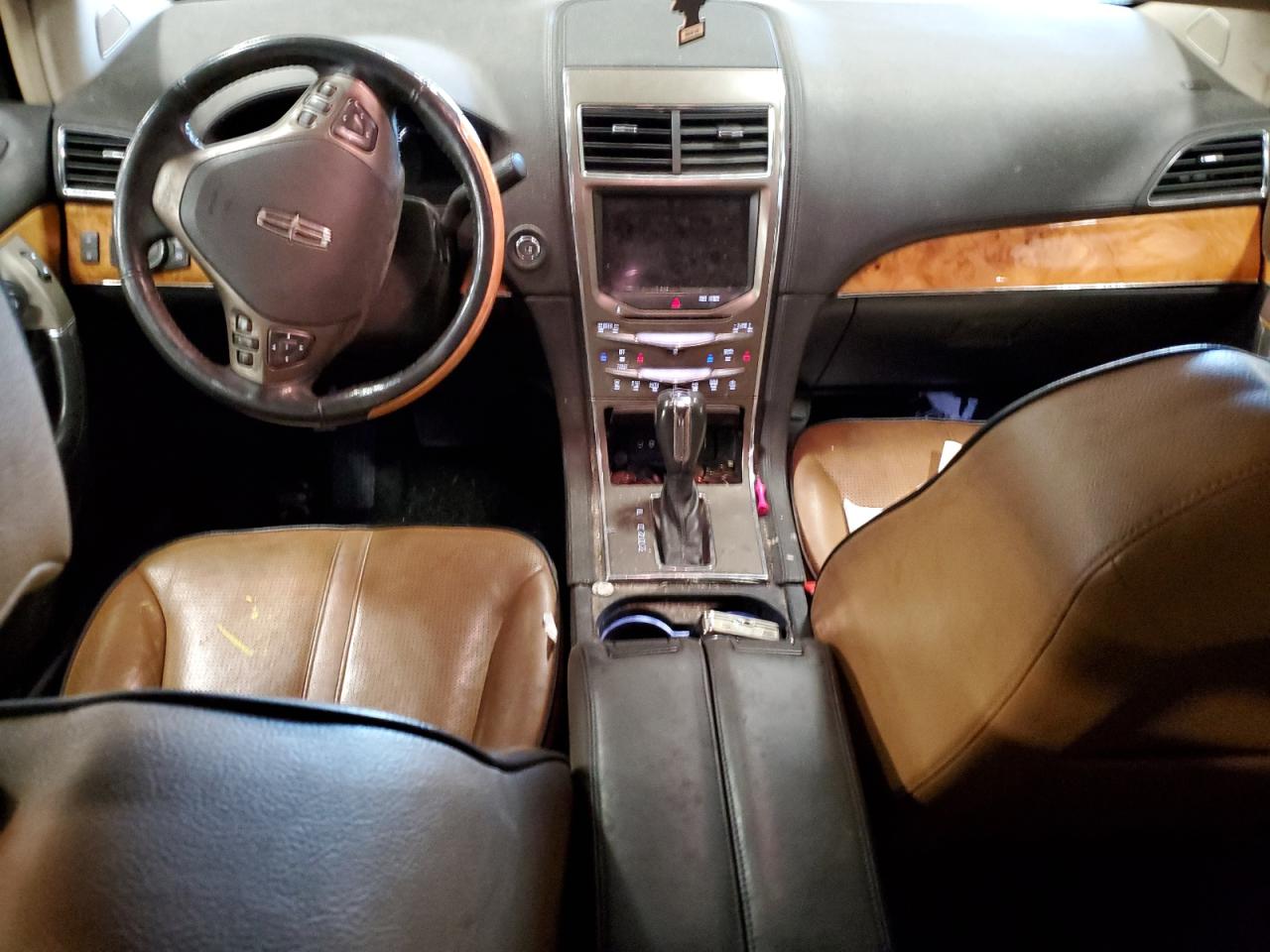 2011 Lincoln Mkx VIN: 2LMDJ8JKXBBJ27031 Lot: 85941135