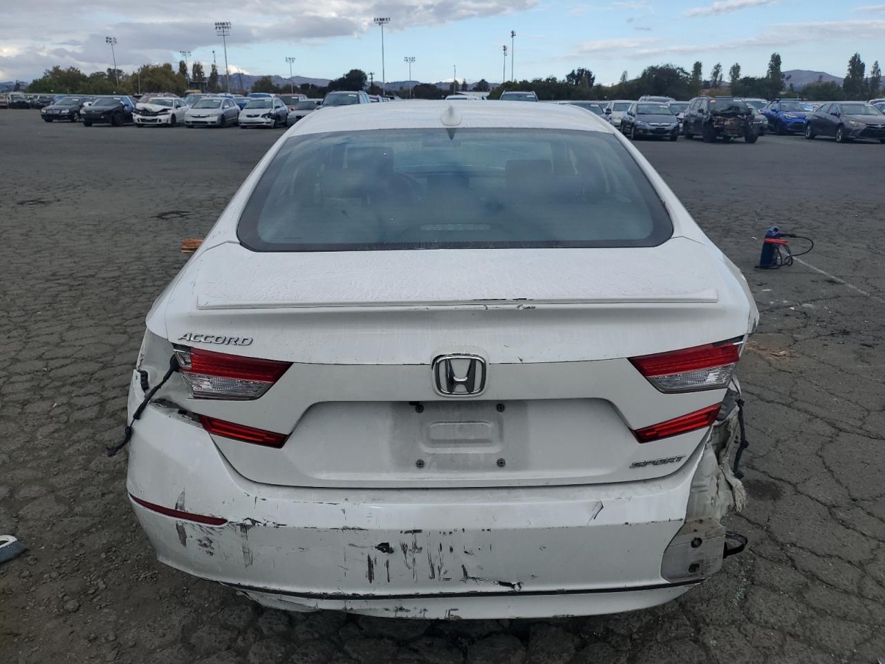 2018 Honda Accord Sport VIN: 1HGCV1F38JA022153 Lot: 82399585