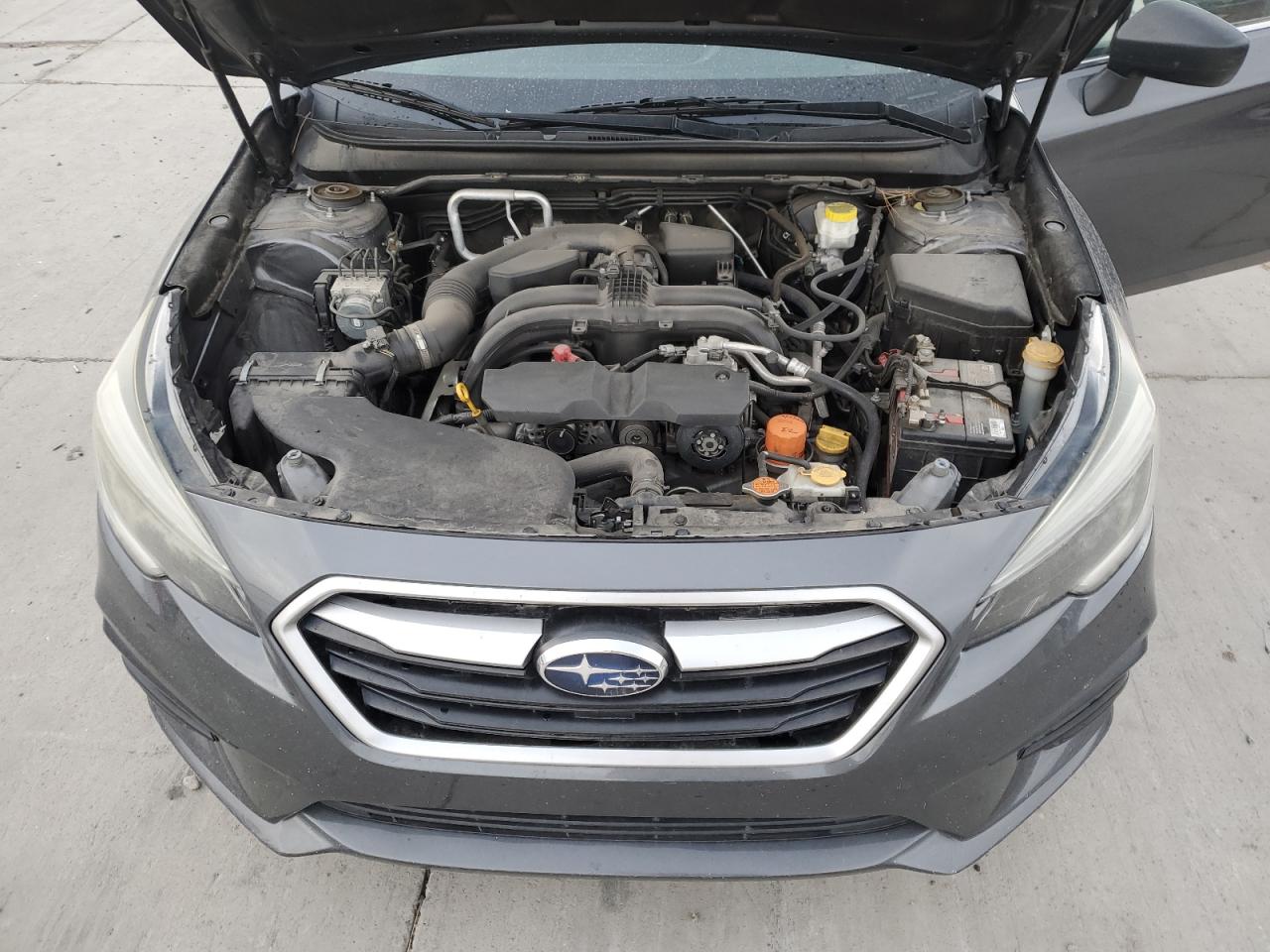 2018 Subaru Legacy 2.5I VIN: 4S3BNAB66J3030458 Lot: 85943395