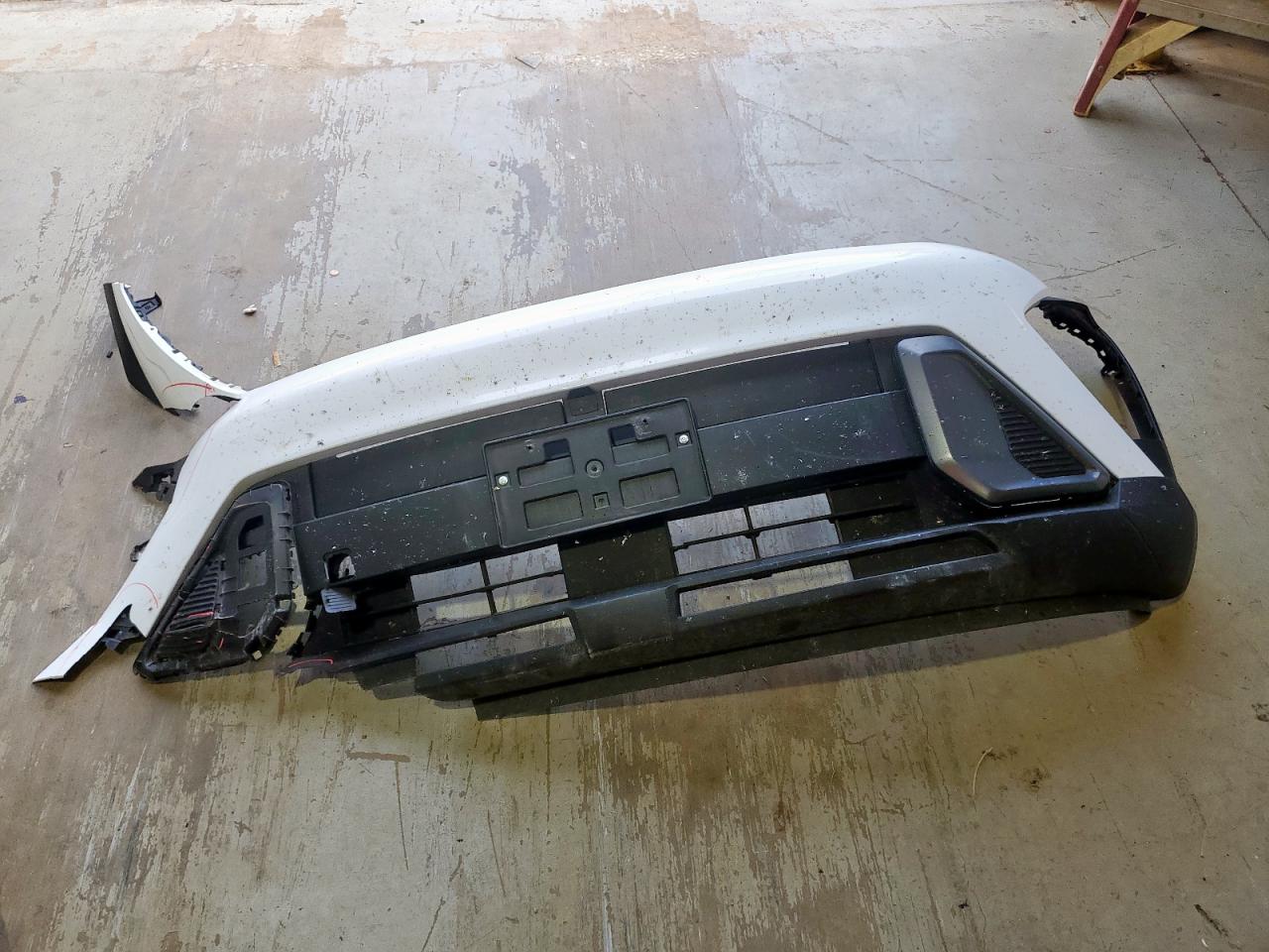 2025 Hyundai Kona Sel VIN: KM8HB3AB2SU235862 Lot: 85007075