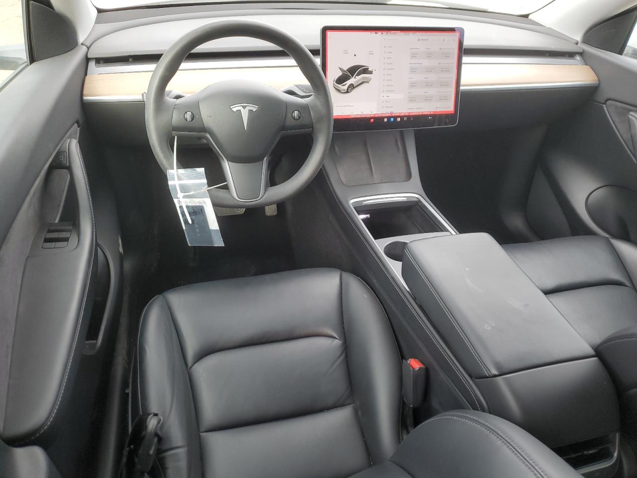 2022 Tesla Model Y VIN: 7SAYGDEE6NF319750 Lot: 85099765