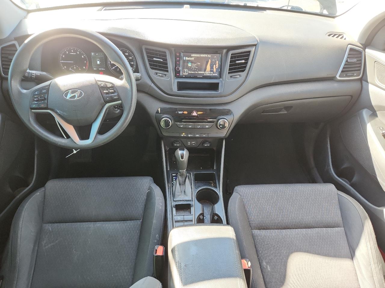 2017 Hyundai Tucson Se VIN: KM8J23A43HU263052 Lot: 90258445