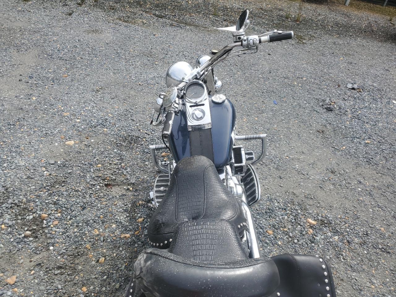 2008 Harley-Davidson Flstc VIN: 1HD1BW5118Y020496 Lot: 81585095