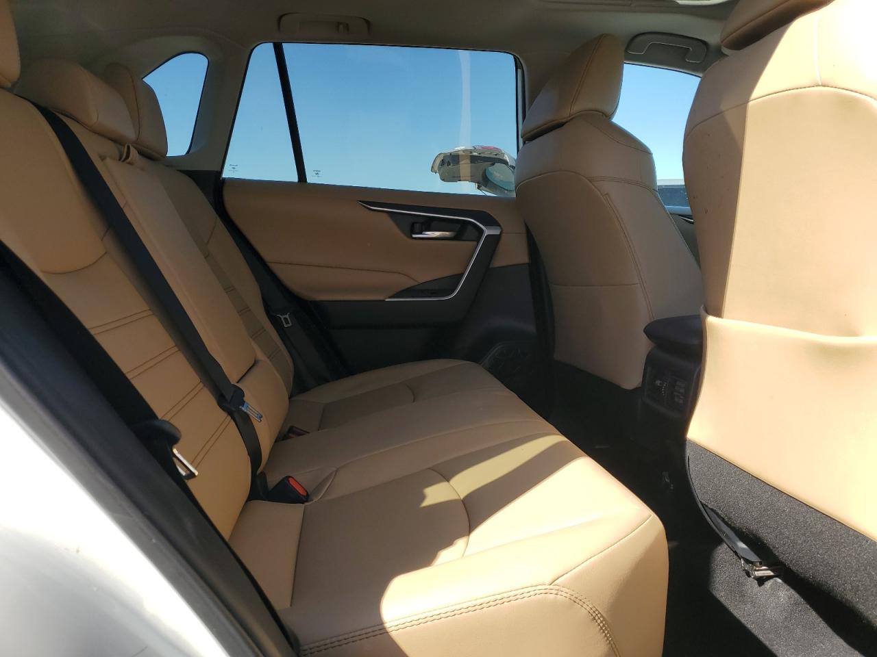 2021 Toyota Rav4 Xle Premium VIN: 2T3A1RFV0MW189534 Lot: 85930405