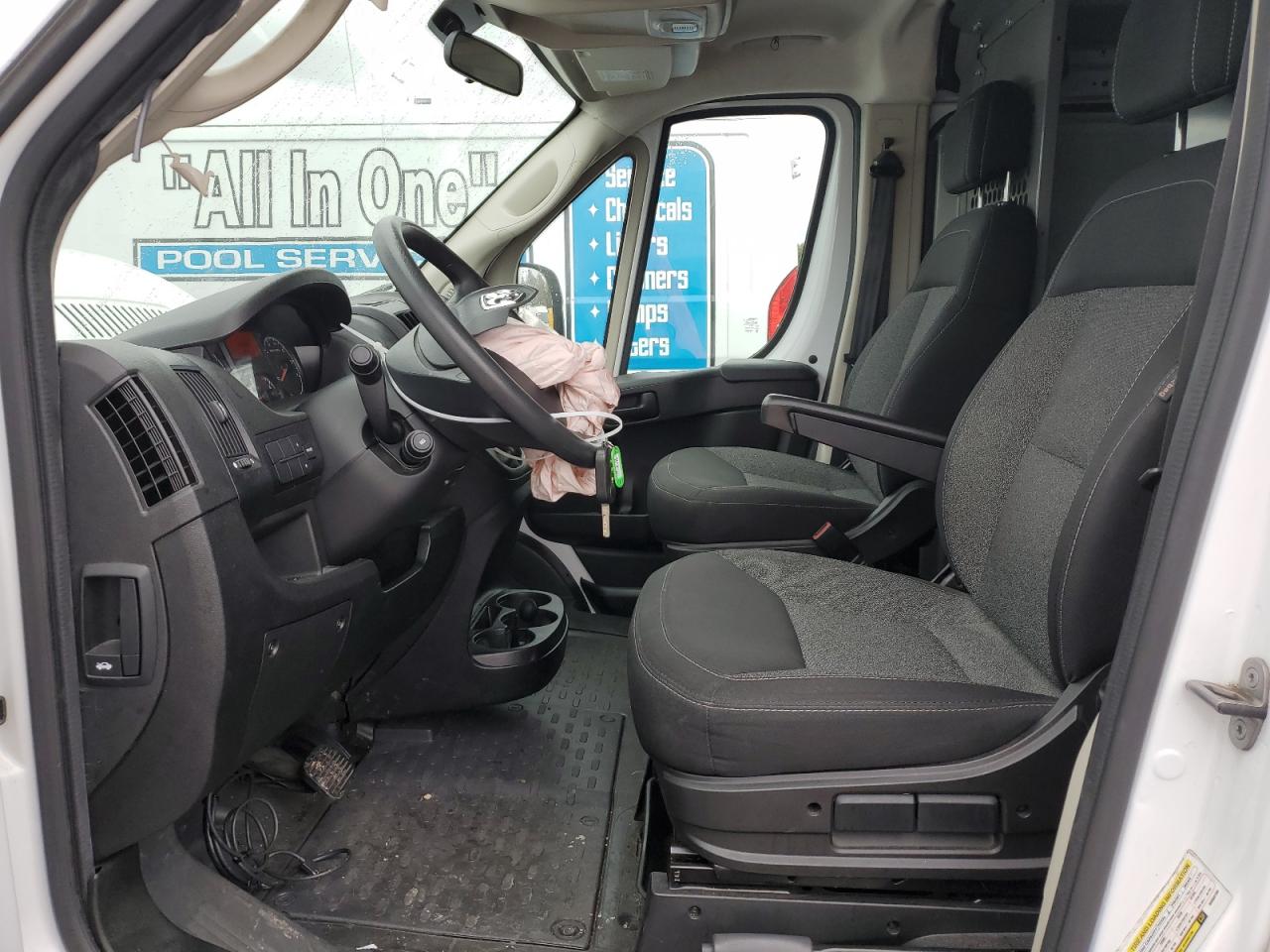 2019 Ram Promaster 1500 Utility / Service Van VIN: 3C6TRVAG1KE533195 Lot: 90275655