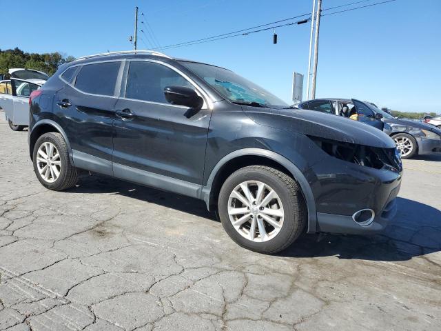  NISSAN ROGUE 2017 Черный